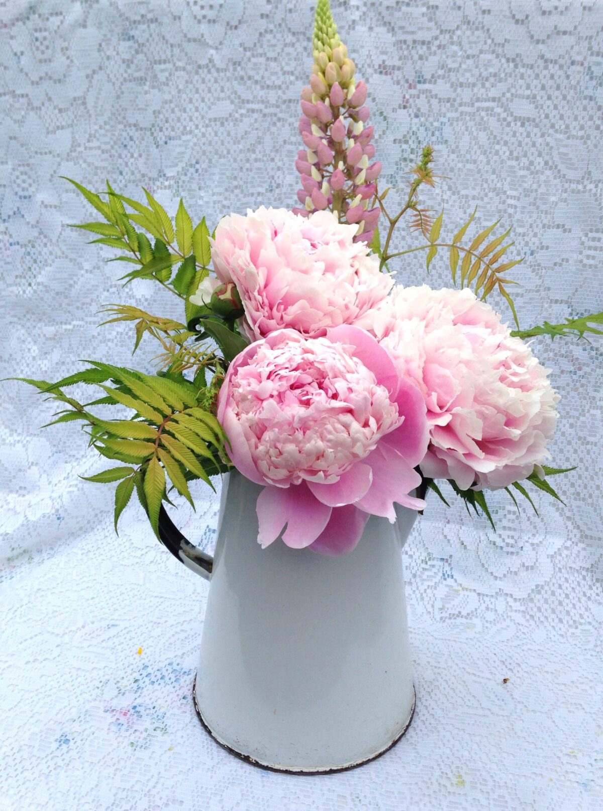 A Country Inspired Peony Arrangement Shifting Roots