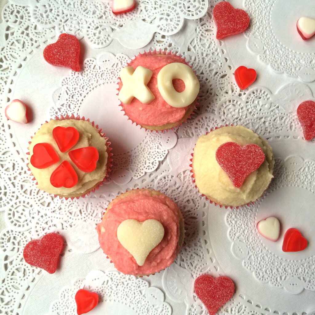 Valentines Day cupcake decorating