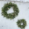 comparison of small and regular sized wreaths